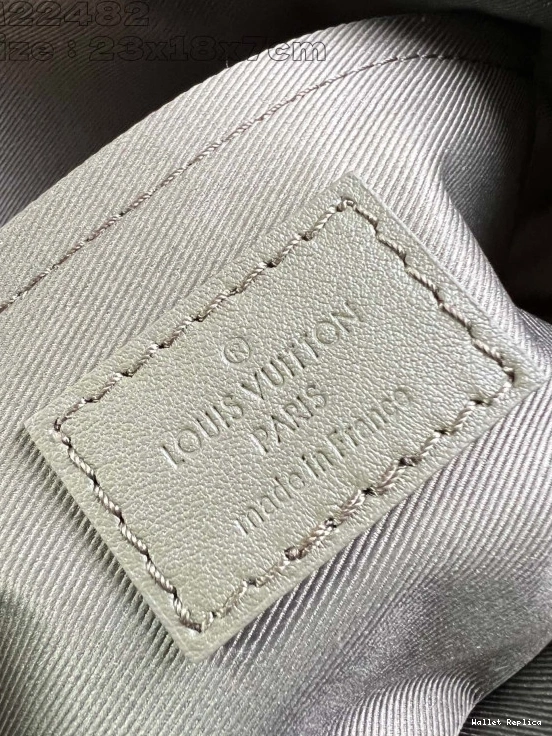 Cheap VUITTON LOUIS Messenger-23.5*18*7CM Fastline 0715
